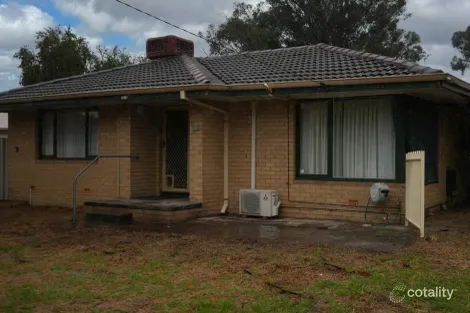 Property photo of 32 Tomah Road Armadale WA 6112