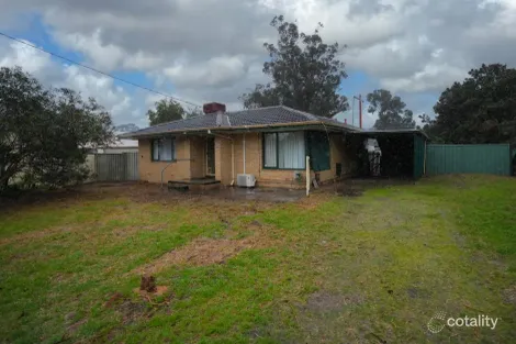 Property photo of 32 Tomah Road Armadale WA 6112