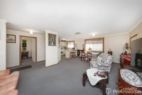 4/69-71 Barries Rd, Melton, VIC 3337