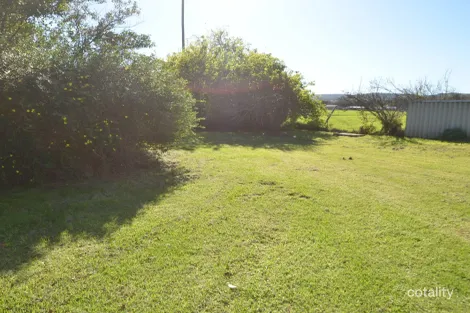 118 Young St, Harvey, WA 6220