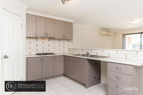 8/15 Station St, Cannington, WA 6107