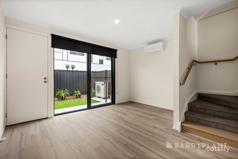 Property photo of 53 Cushen Place Broadmeadows VIC 3047