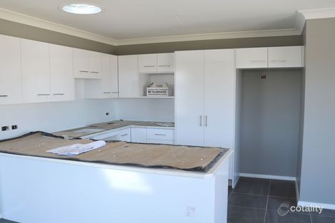 Property photo of 1/150 McMahon Way Singleton Heights NSW 2330