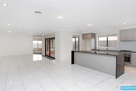 Property photo of 25 Jonah Parade Deer Park VIC 3023