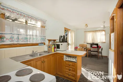Property photo of 489 Dolphin Sands Road Dolphin Sands TAS 7190