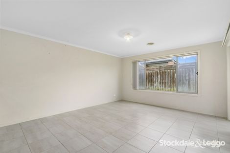 Property photo of 2 Mountain Grey Circuit Morwell VIC 3840