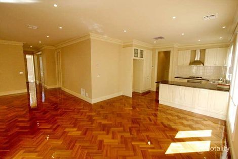 Property photo of 7 Mont Close Doncaster East VIC 3109