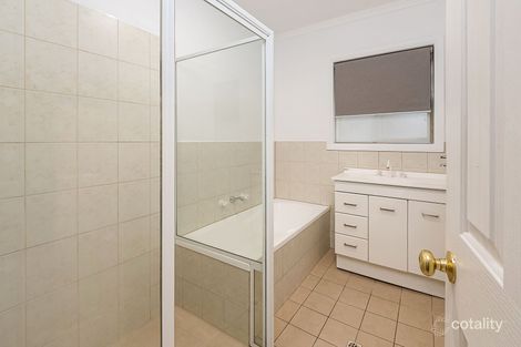 Property photo of 17 Hawke Place Murray Bridge SA 5253