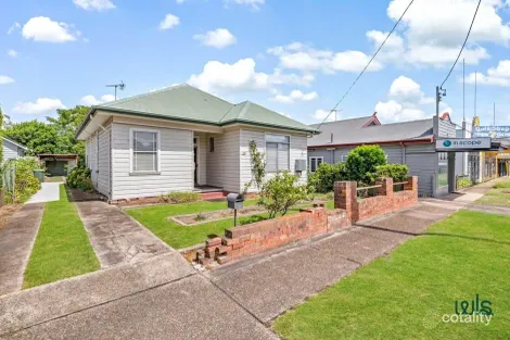 Property photo of 129 Newcastle Street East Maitland NSW 2323