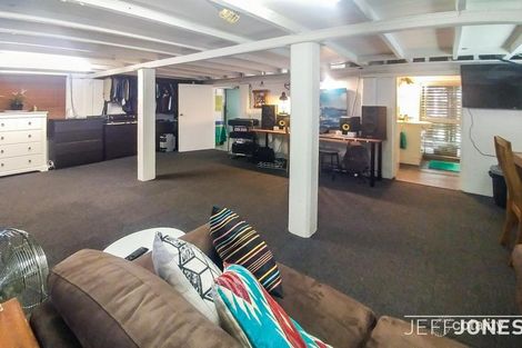 Property photo of 17 Harrogate Street Woolloongabba QLD 4102