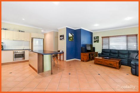 Property photo of 41 Carolina Parade Forest Lake QLD 4078