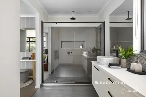 Property photo of 46 Huey Circuit Cranbourne VIC 3977