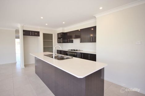 25 Owens St, Spring Farm, NSW 2570