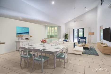 Property photo of 2/25 Garraway Street West Mackay QLD 4740