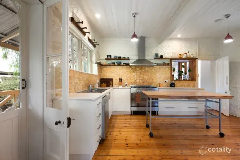 Property photo of 40 McGrath Street Castlemaine VIC 3450