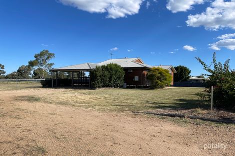 Property photo of 38 Edgewood Drive Emerald QLD 4720