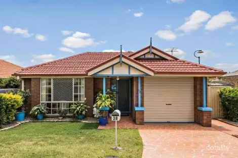Property photo of 38 Wimbledon Circuit Carseldine QLD 4034