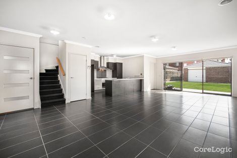 Property photo of 2 Jade Walk Officer VIC 3809