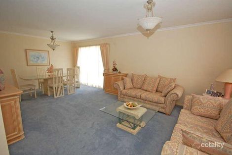 Property photo of 1 Nottinghill Gate Drive Arundel QLD 4214