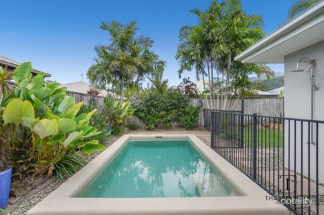 31 Seaways St, Trinity Beach, QLD 4879