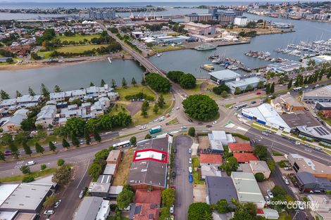 Property photo of 2/5 Robert Street Wickham NSW 2293