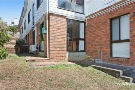 40 Fifth Ave, St Lucia, QLD 4067