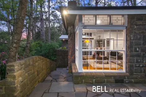 Property photo of 4 Ornata Road Mount Dandenong VIC 3767