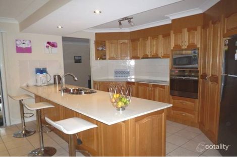 Property photo of 3 Widewood Court Heritage Park QLD 4118