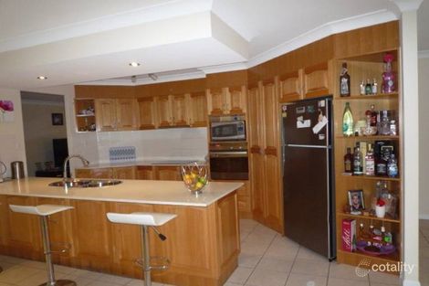 Property photo of 3 Widewood Court Heritage Park QLD 4118