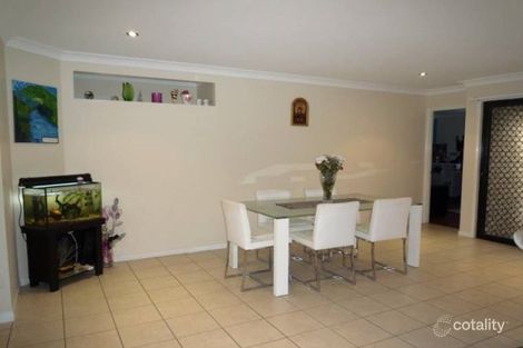 Property photo of 3 Widewood Court Heritage Park QLD 4118