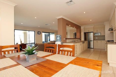 Property photo of 155 Barracks Flat Drive Karabar NSW 2620
