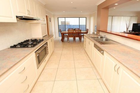 Property photo of 155 Barracks Flat Drive Karabar NSW 2620