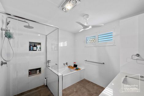 Property photo of 32 Booker Parade Golden Beach QLD 4551