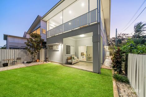 Property photo of 215 Main Road Wellington Point QLD 4160