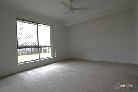 Property photo of 36 Lamberth Road Regents Park QLD 4118