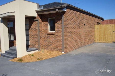 52 Miranda Rd, Reservoir, VIC 3073