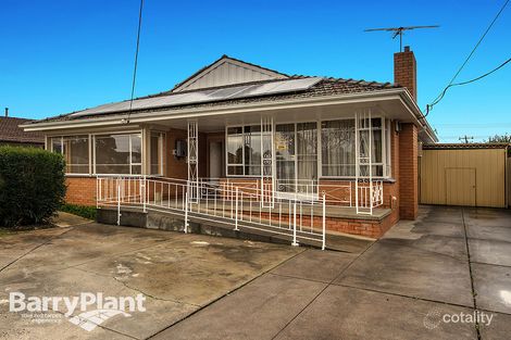 Property photo of 18 Oleander Drive St Albans VIC 3021