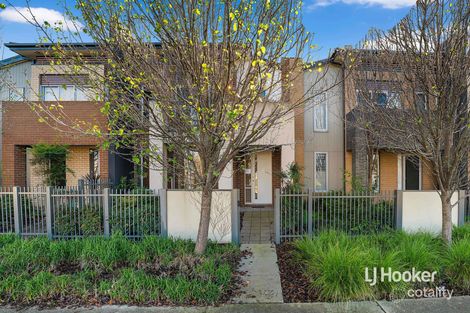 Property photo of 18 Tattersalls Lane Point Cook VIC 3030