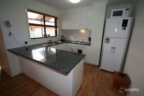 Property photo of 24 Girraween Mews Glenfield Park NSW 2650