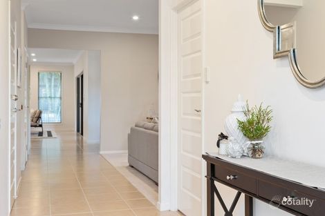 Property photo of 3 Chipping Close Wakerley QLD 4154