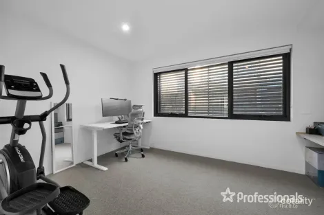 Property photo of 2/3 Adelaide Street McKinnon VIC 3204