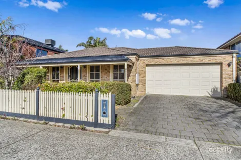 32 Heritage Dr, Skye, VIC 3977