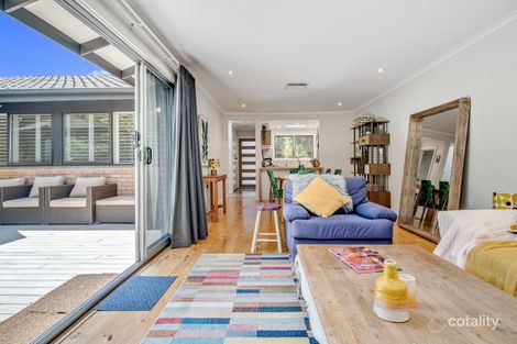 Property photo of 6 Mackaness Place Garran ACT 2605