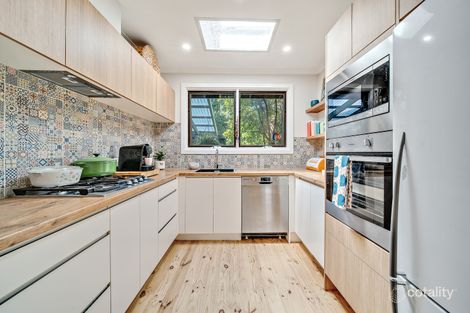 Property photo of 6 Mackaness Place Garran ACT 2605
