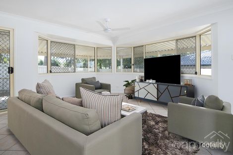 Property photo of 5 Stowe Court Forest Lake QLD 4078