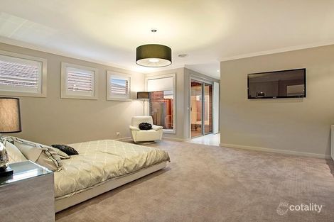 Property photo of 41 Peppermint Grove Taylors Hill VIC 3037