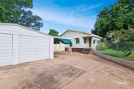 16 Charles St, Soldiers Hill, QLD 4825
