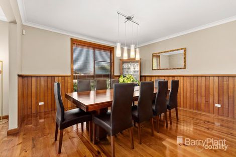Property photo of 8 Sycamore Street Mill Park VIC 3082