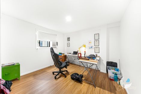 Property photo of 7 Helen Street North Booval QLD 4304