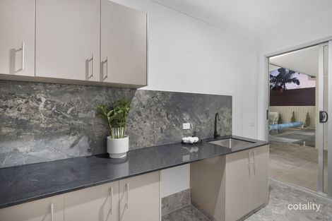 Property photo of 22 Fitzroy Place Forest Lake QLD 4078